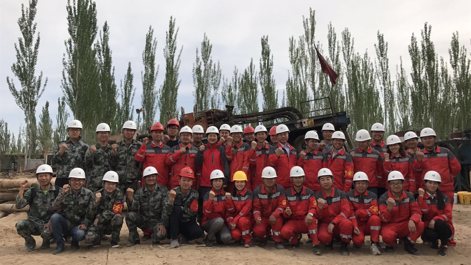 难忘的100小时 –亚博体育app官方下载苹果版杭亚博体育app下载苹果版黄河穿越工作剪影
